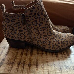 *Lucky Brand* Leopard Print Booties
